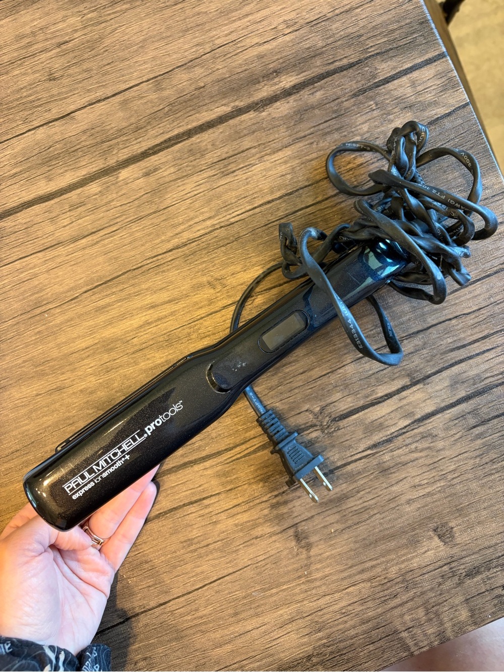 Paul Mitchell ProTools Black Flat Iron Hair Straightener - Picture 1 of 1